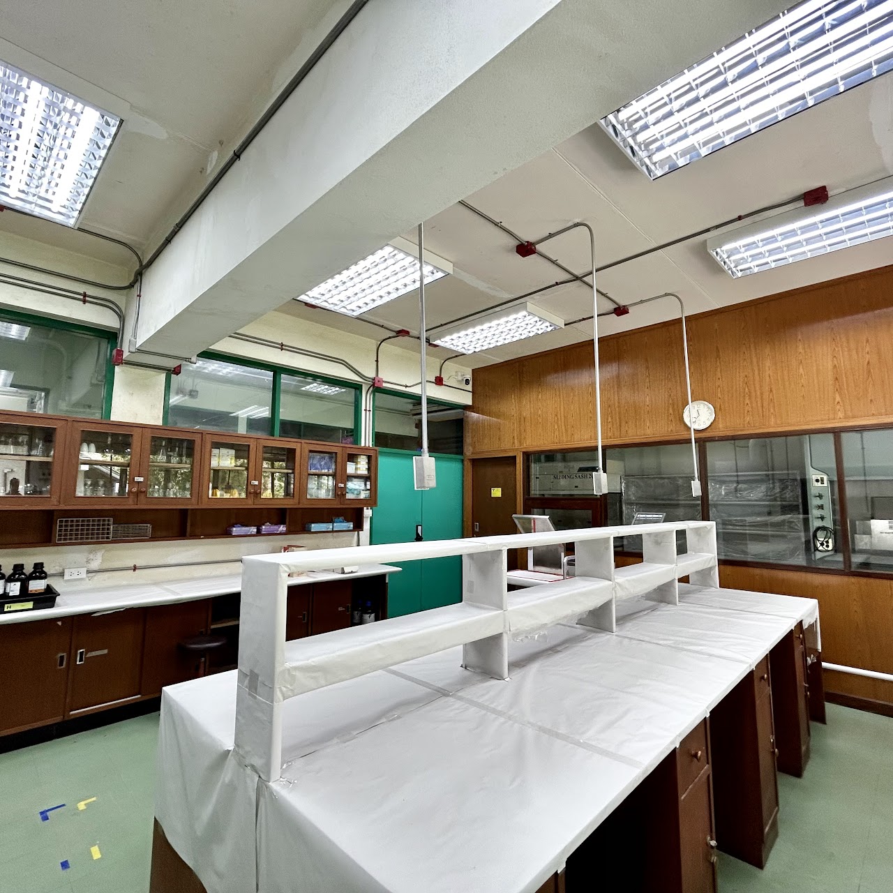 Radioisotopes Lab